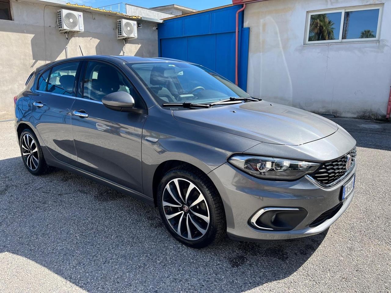 Fiat tipo 5P-lounge-1.3 mjt-95 cv -2019