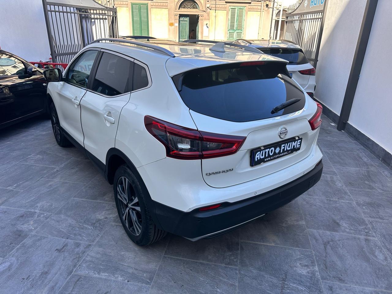 Nissan Qashqai 1.5 dCi connecta 110cv FULL OPTIONAL