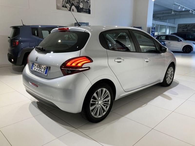 Peugeot 208 BlueHDi 75 5 porte Allure OK Neopatentati