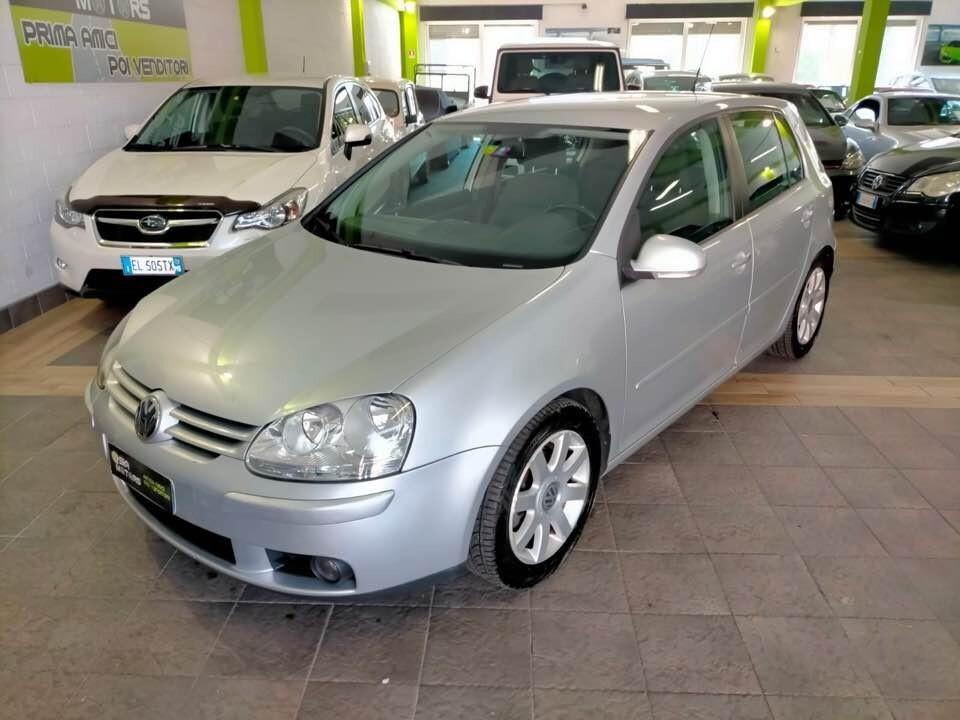 Volkswagen Golf 2.0 TDI 4motion Sportline