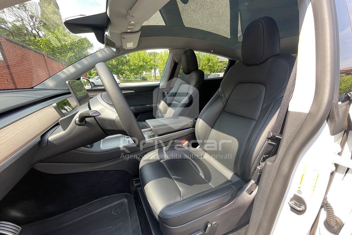 TESLA Model Y Performance AWD