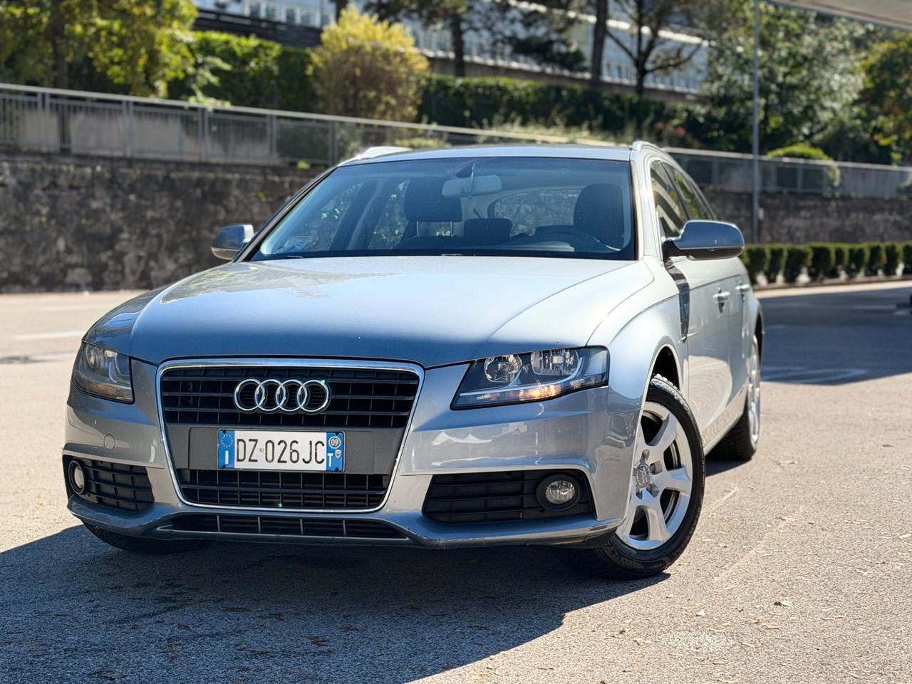 Audi A4 Avant 2.0 TDI 120CV EURO 5 ok neopatentati