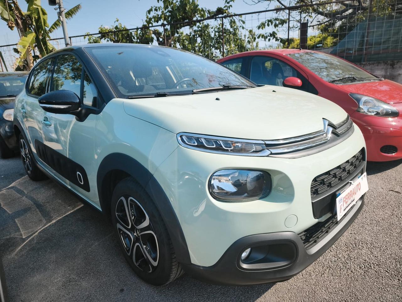 CITROEN C3 BICOLOR 82CV SHINE