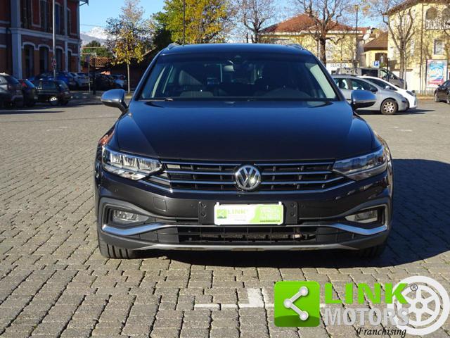 VOLKSWAGEN Passat Alltrack 2.0 BiTDI 4Motion DSG 240CV Garantita