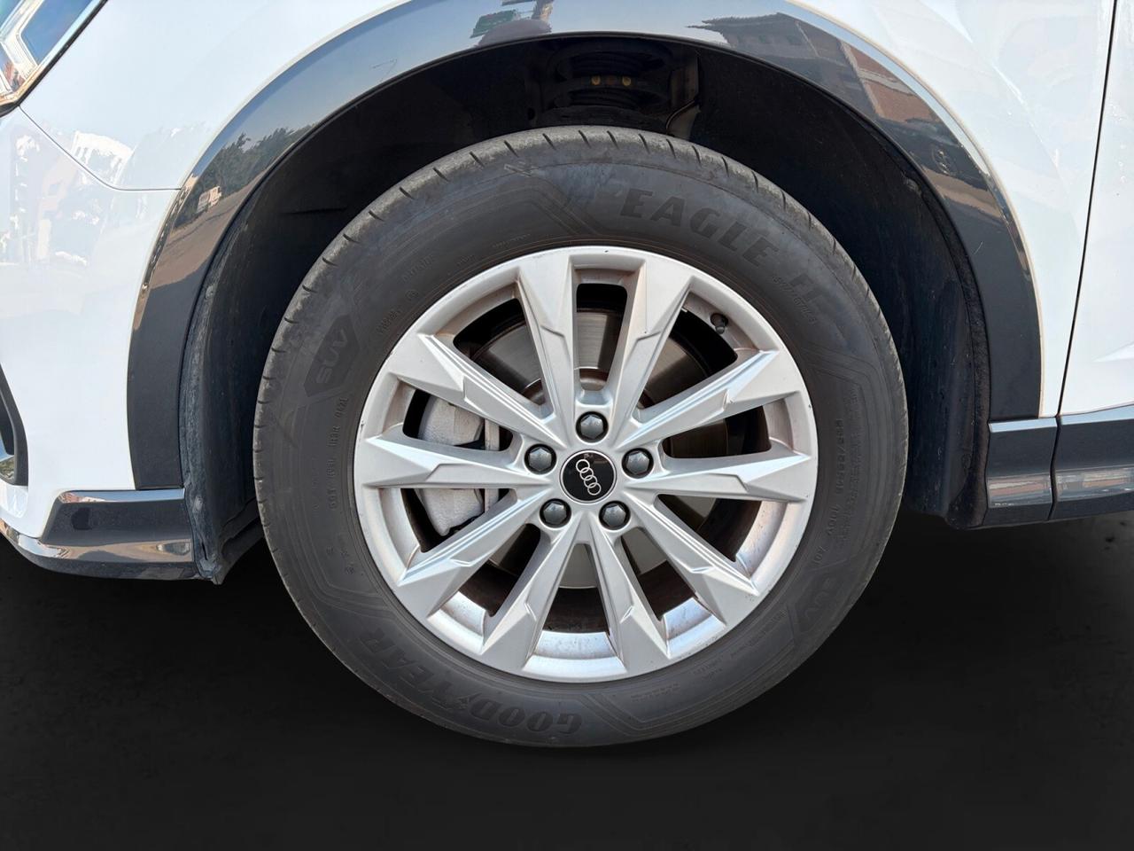 Audi Q3 SPB 45 TFSI e S tronic Business Plus
