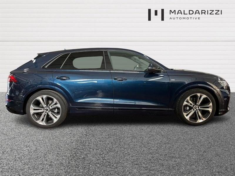 Audi Q8 I 2024 50 3.0 tdi mhev S line edition quattro tiptronic