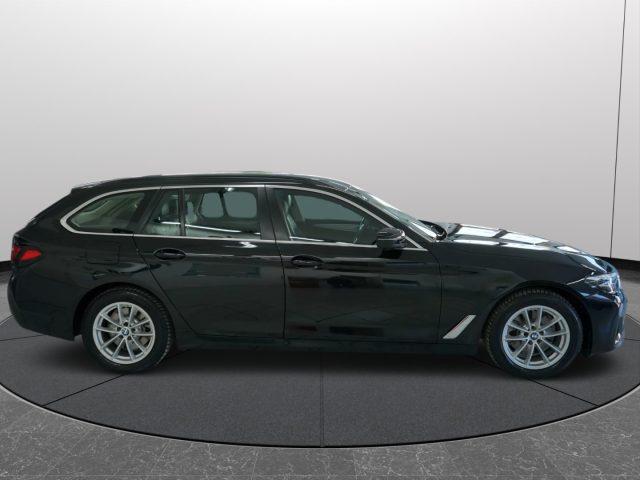 BMW 520 d 48V Touring Business