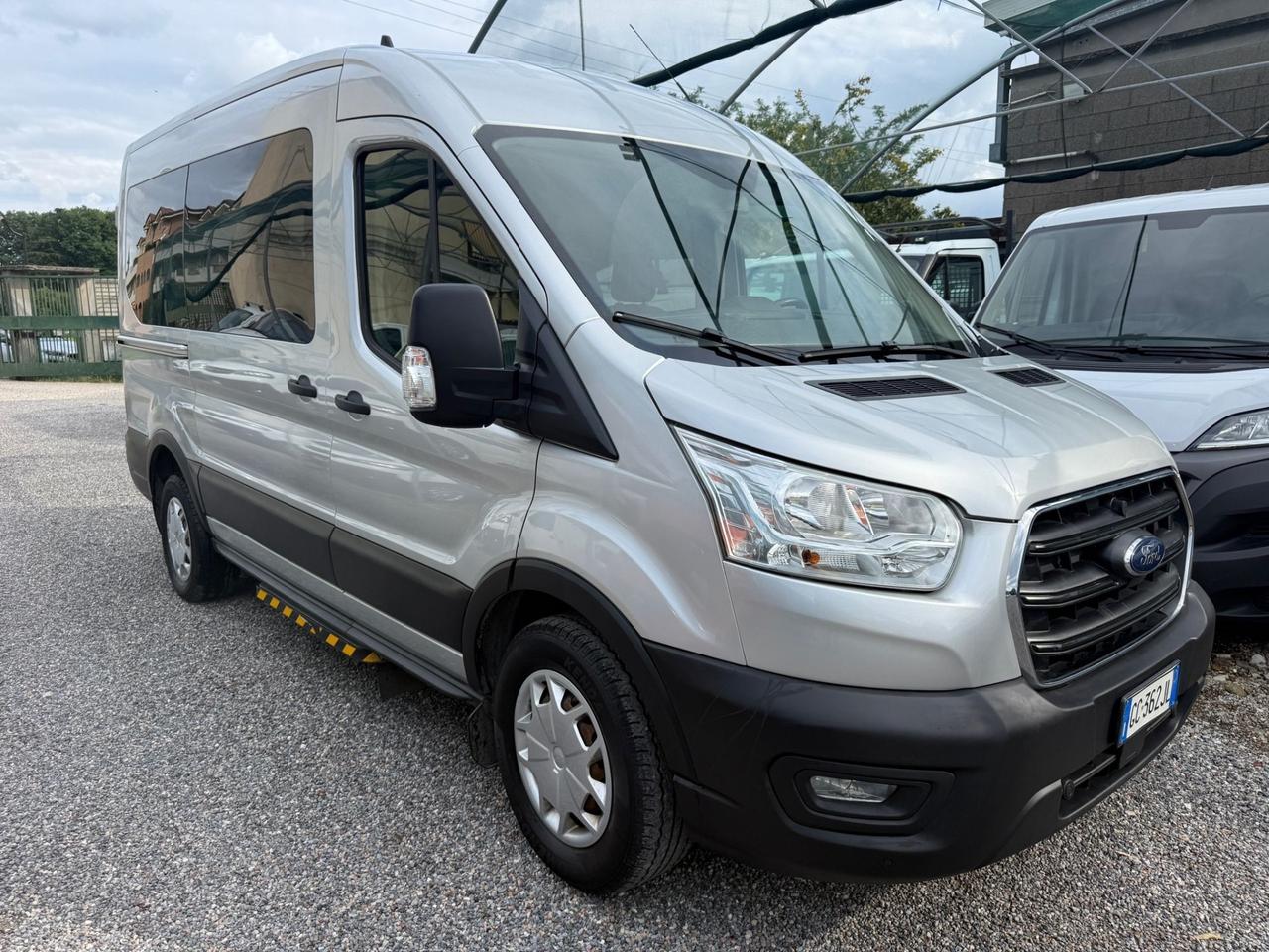 Ford Transit PM-TM 9 posti Pedana
