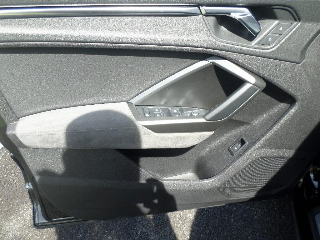 Audi Q3 SPB 35 TDI quattro S tronic Business Plus