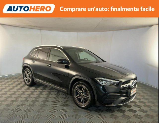 MERCEDES-BENZ GLA 200 d Automatic Premium