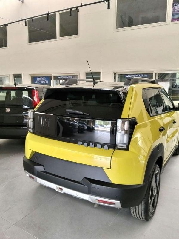FIAT Grande Panda Benzina Benzina La Prima prezzo promo con finanziamento Stellantis Financial Service
