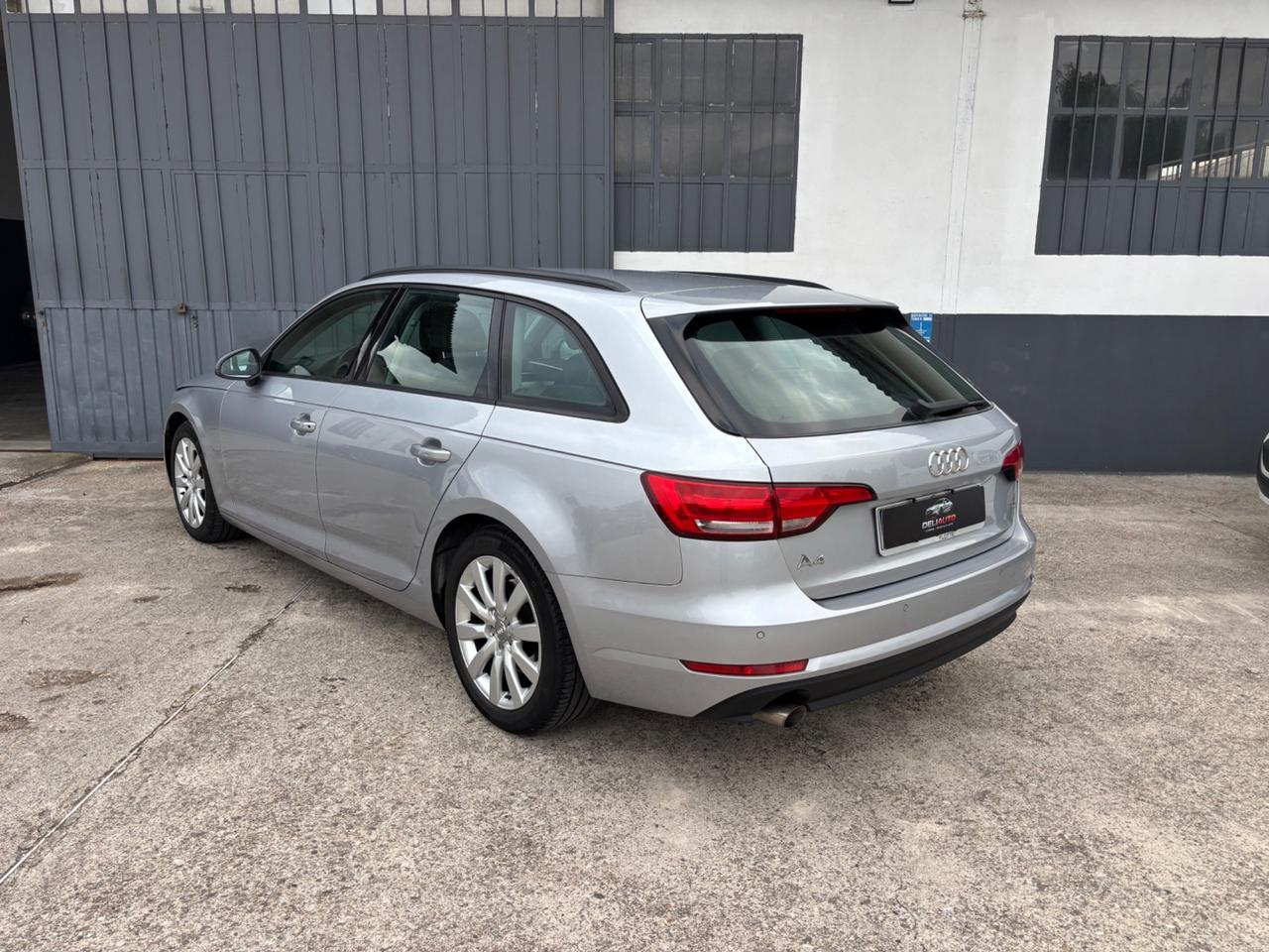 Audi A4 Avant 2.0 TDI S tronic. Garanzia 12 mesi