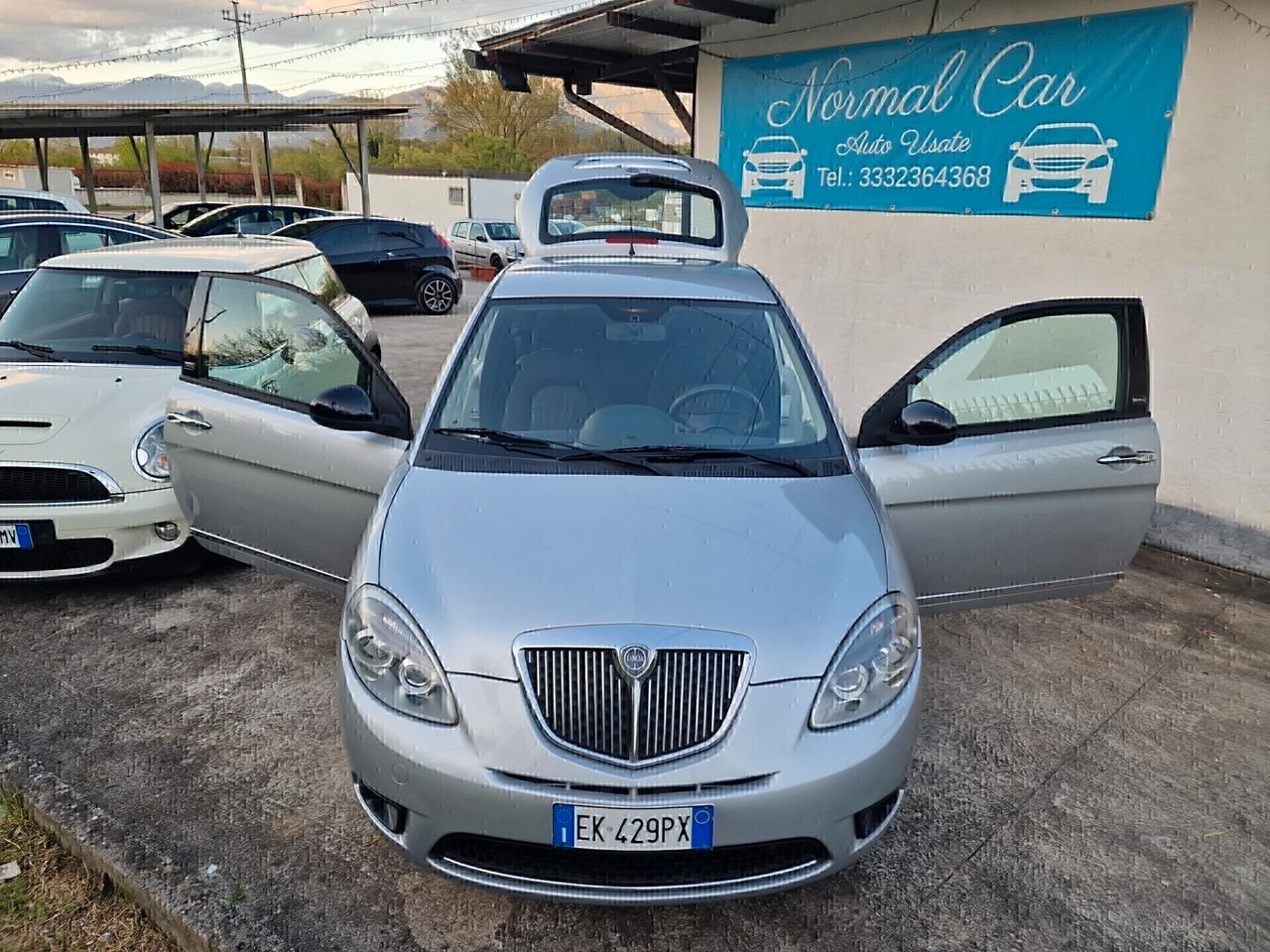 LANCIA YPSILON 1.4 Unyca Ecochic GPL - 2011