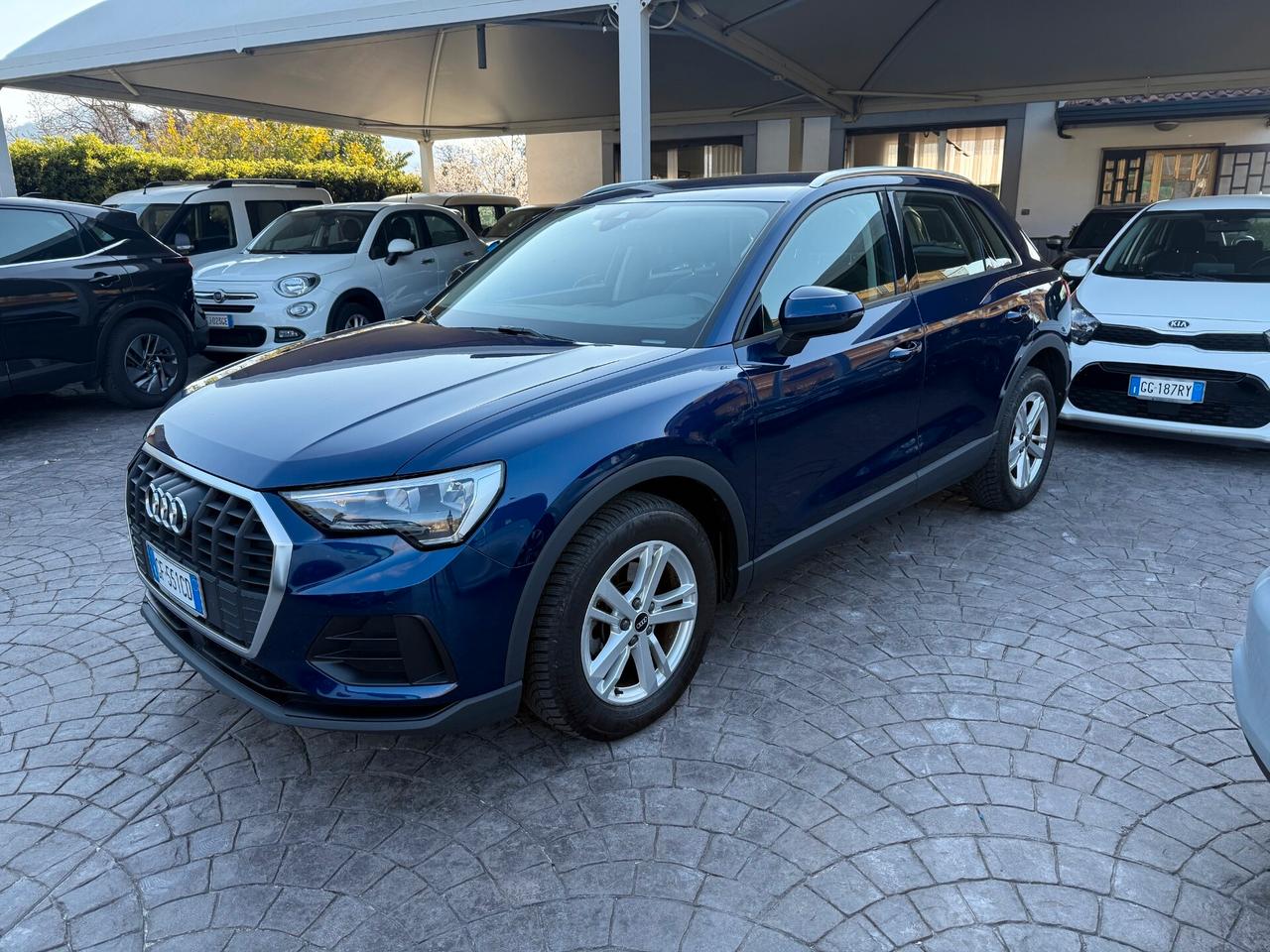 Audi Q3 35 TDI S tronic Business