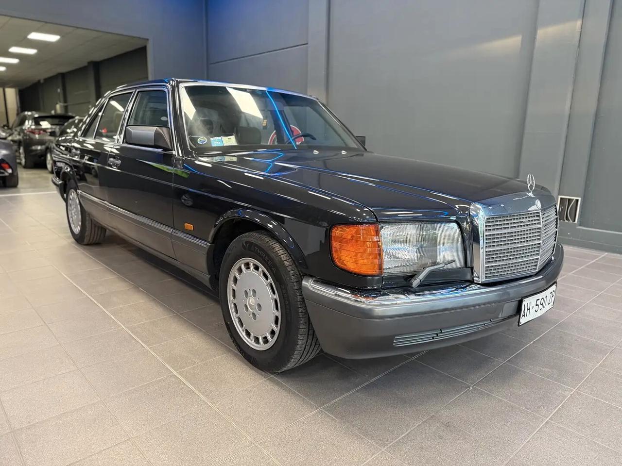 Mercedes-benz S-Series 300 SE cat