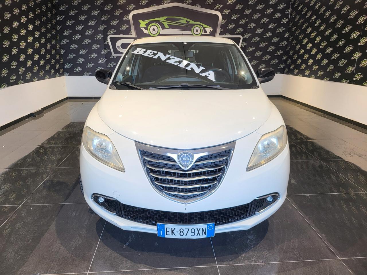 Lancia Ypsilon - 2012 1.2 69 CV Gold