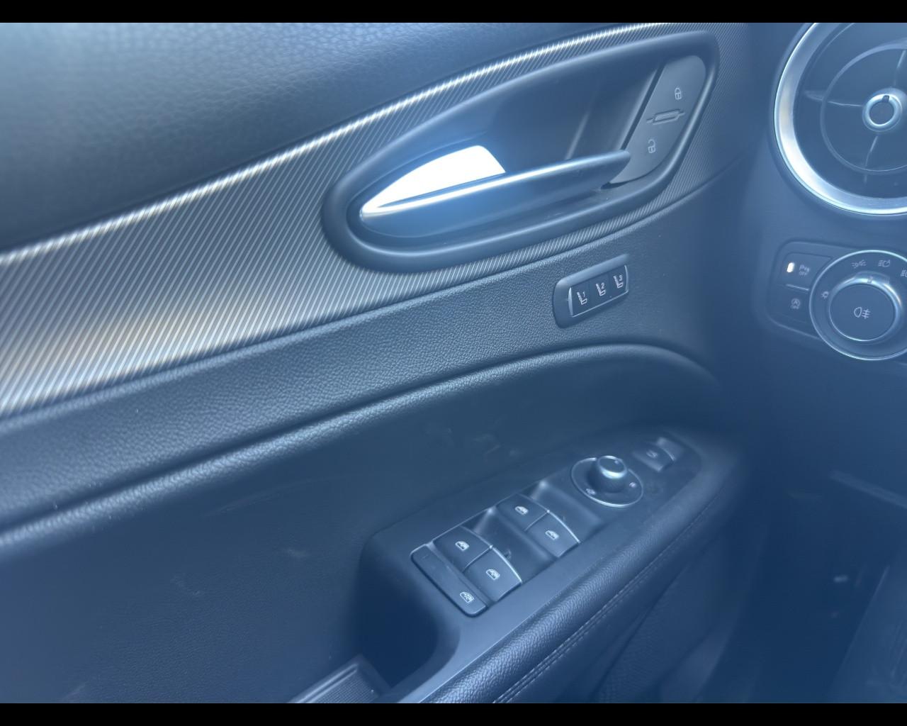 ALFA ROMEO Stelvio - Stelvio 2.2 Turbodiesel 210 CV AT8 Q4 Veloce