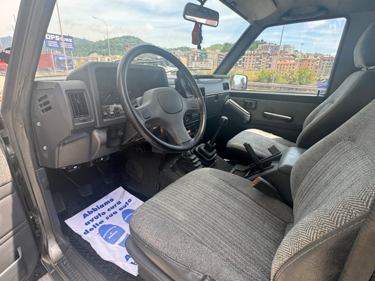 Nissan Patrol GR 2.8 TD intercoller 5posti