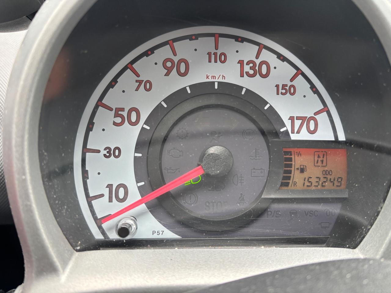 Peugeot 107 1.0 68CV 3p. Sweet Years 2Tronic