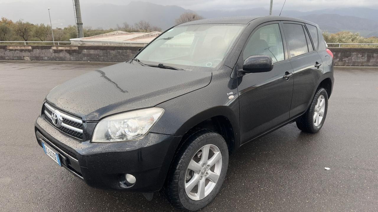 Toyota RAV 4 RAV4 2.2 D-4D 136 CV
