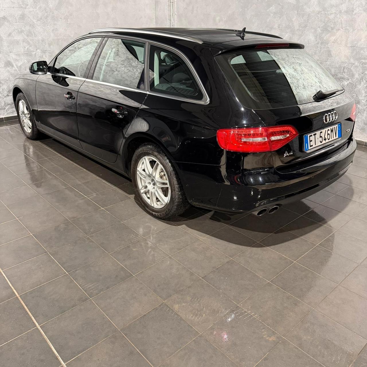 Audi A4 Avant 2.0 TDI 120 CV NEOPATENTATI