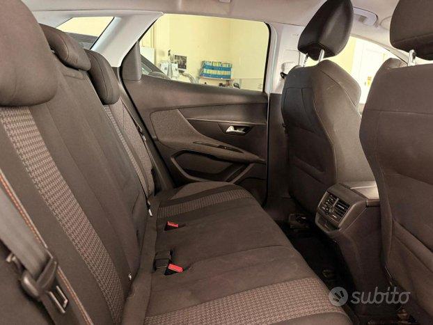 PEUGEOT 3008 BlueHDi 130 S&S EAT8 GT Line