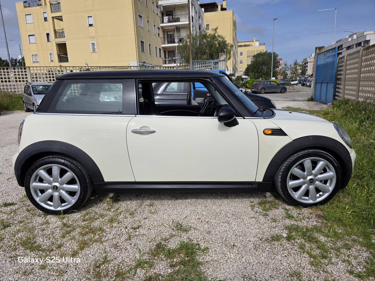 Mini 1.6 16V Cooper D