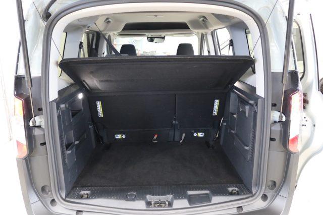 FORD Tourneo Courier 1.0 EcoBoost Powershift Titanium