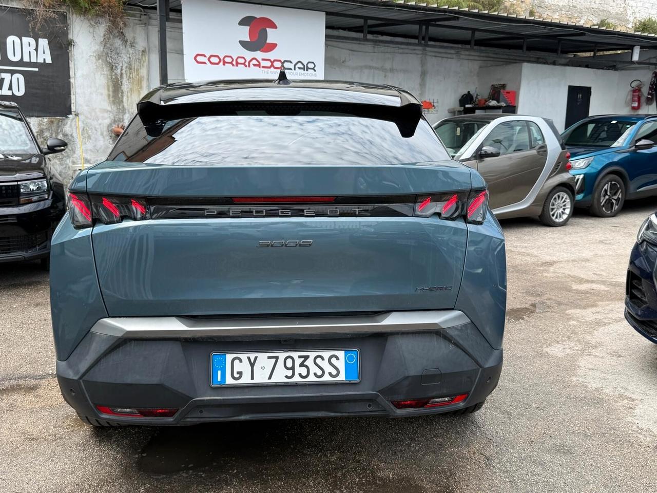 PEUGEOT 3008 2025 Hybrid 136 e-DCS6 GT 17000KM