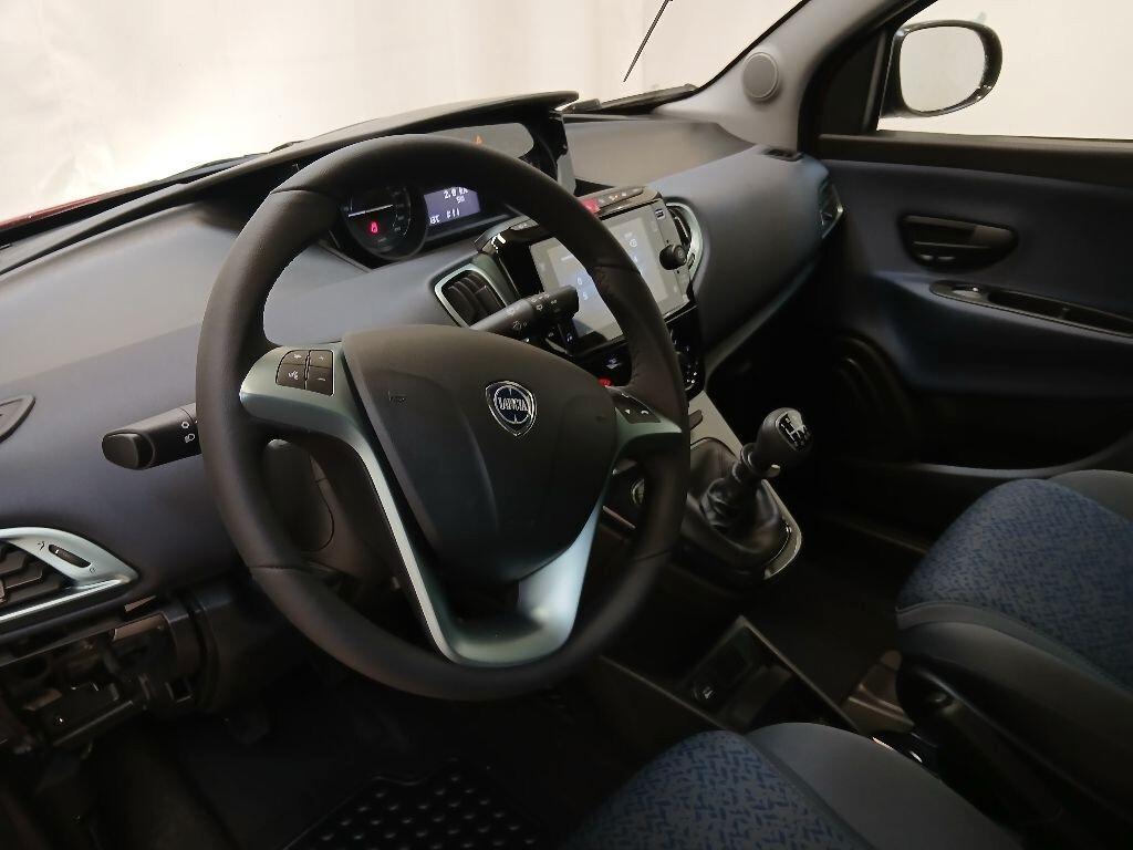 Lancia Ypsilon 1.0 FireFly 5 porte S&S Hybrid Gold