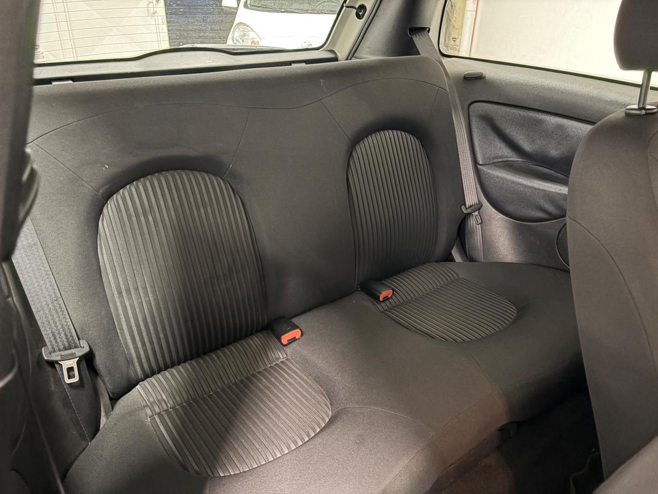 Lancia Ypsilon 1.2 69 CV New Oro Perfetta !