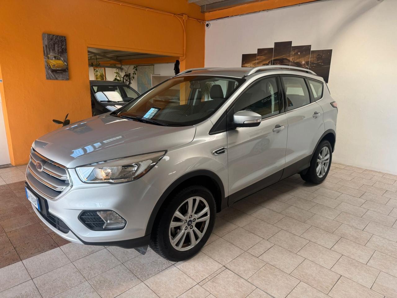 Ford Kuga 1.5 EcoBoost 150 CV 2WD Titanium