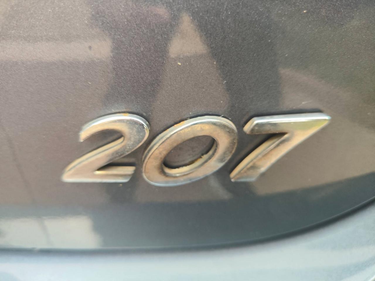 Peugeot 207 1.6 HDi 90CV 5p. XS
