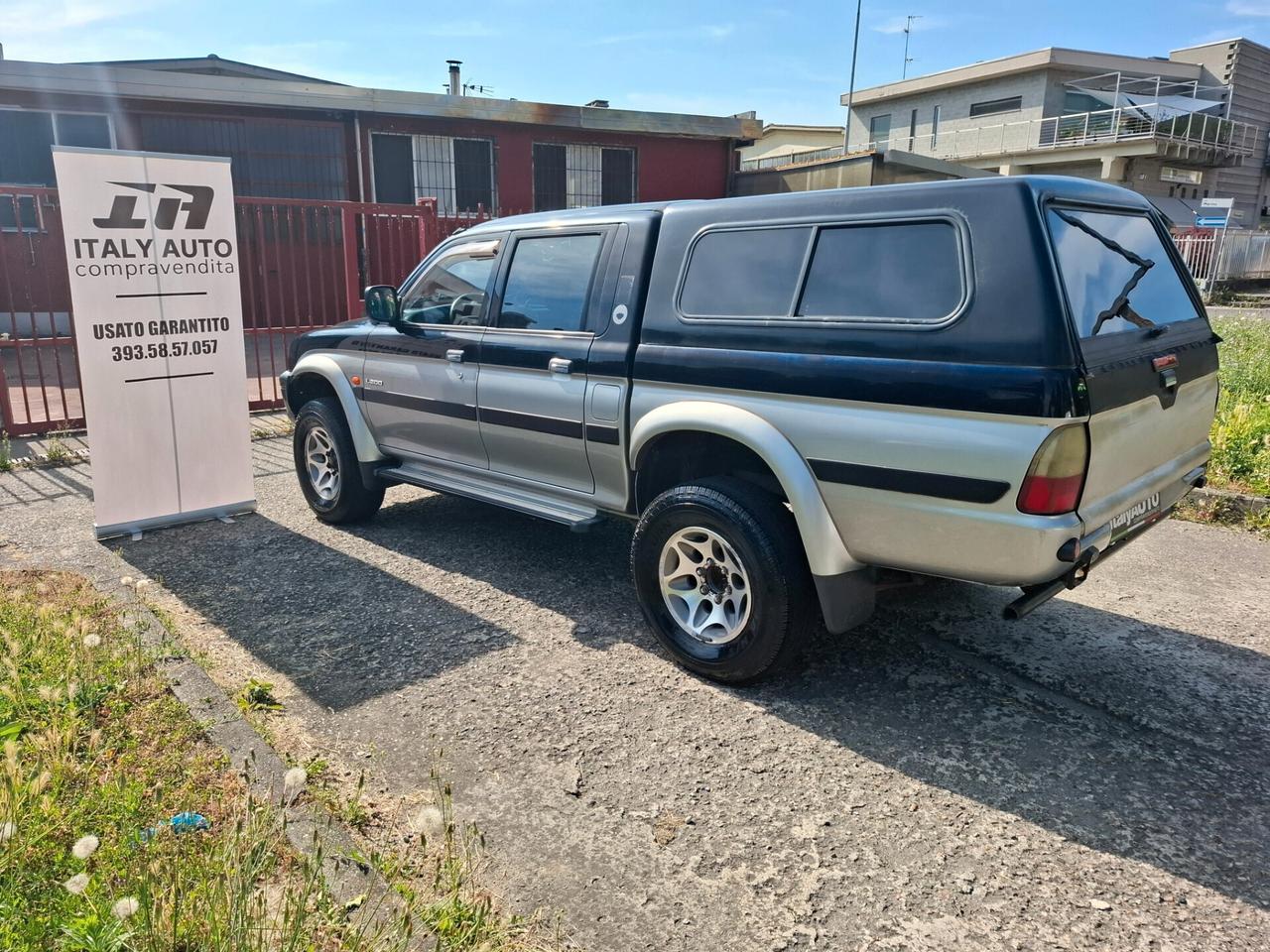 Mitsubishi L200 2.5 TDI 4WD Club Cab Pick-up GLS