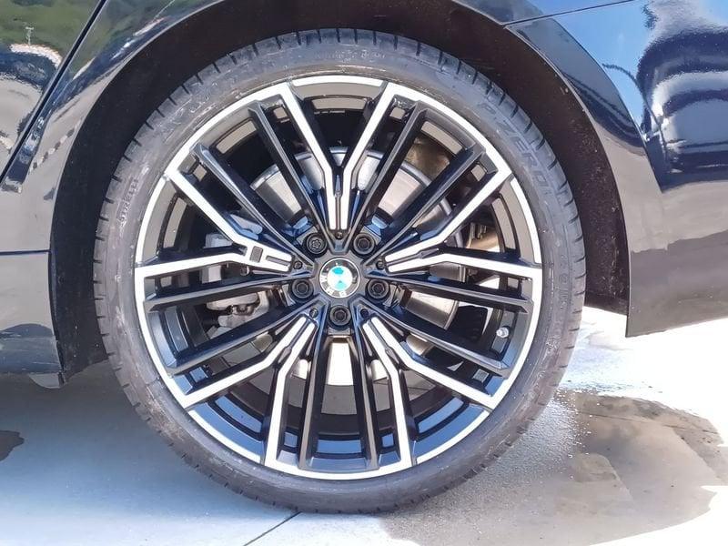 BMW Serie 5 Touring 540i Touring mhev 48V xdrive Msport auto