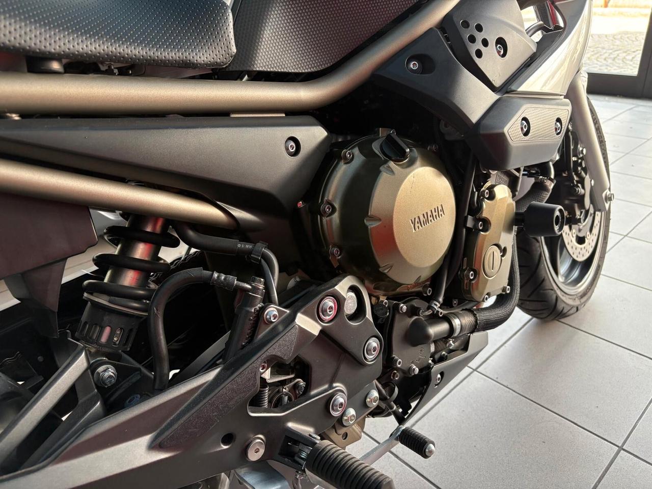 Yamaha XJ 600 sport
