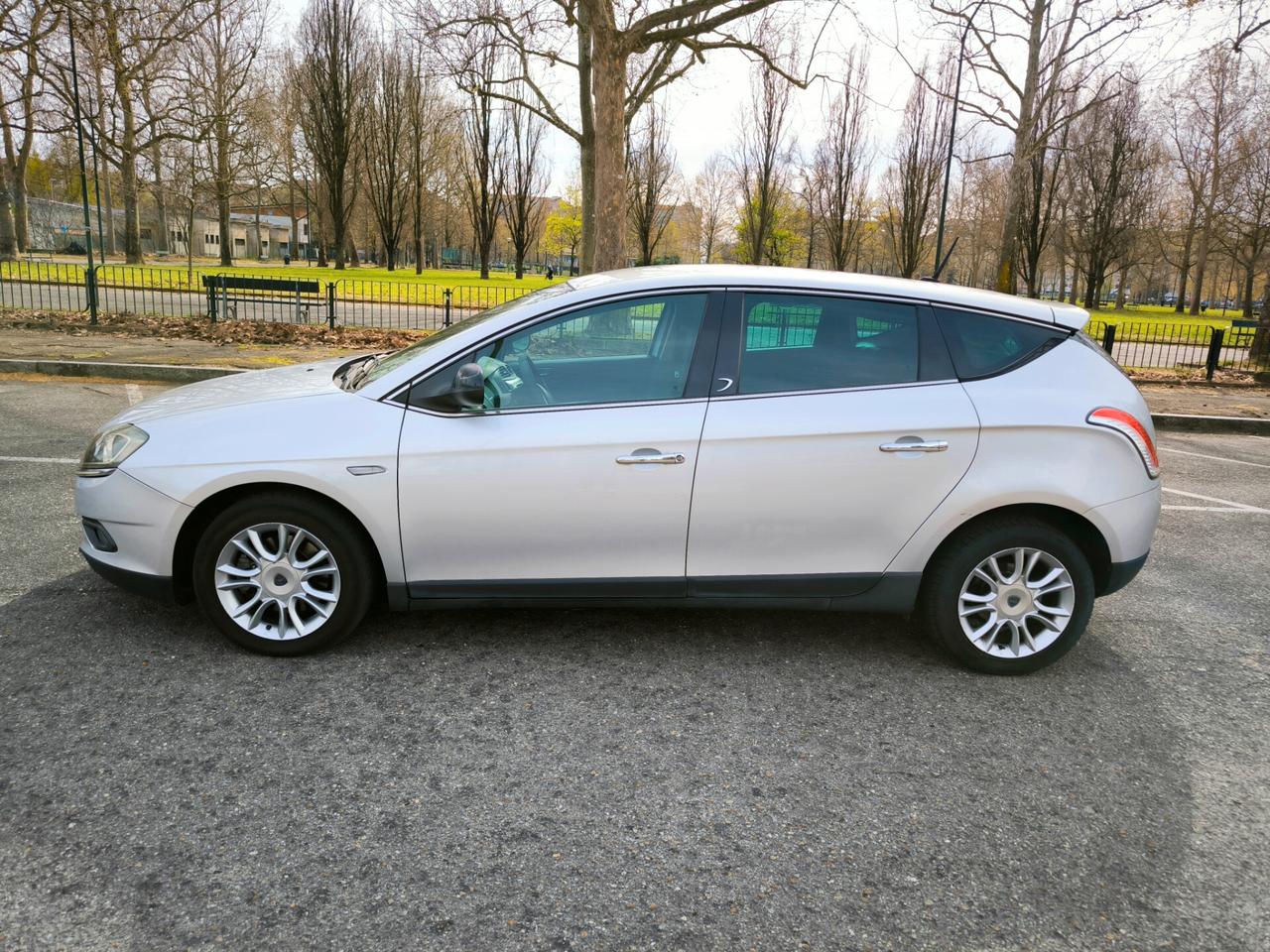 Lancia Delta 2.0 MJT DPF Executive