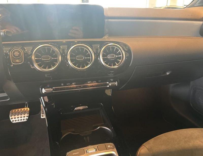 Mercedes-Benz Classe A 180d Automatic AMG Line Advanced Plus