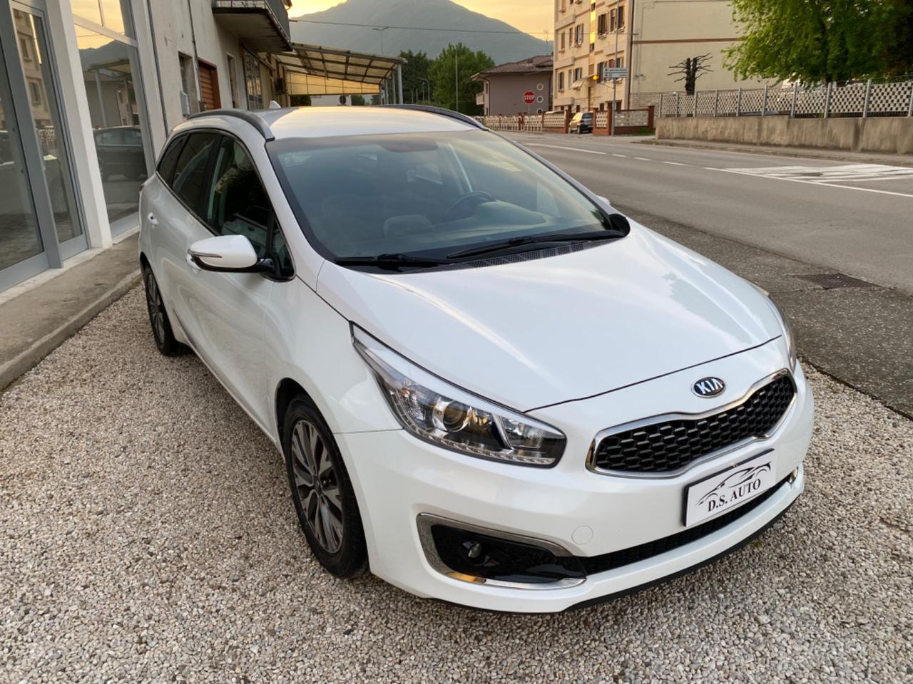 Kia Ceed 1.6 CRDi 110 CV Full OPTIONAL