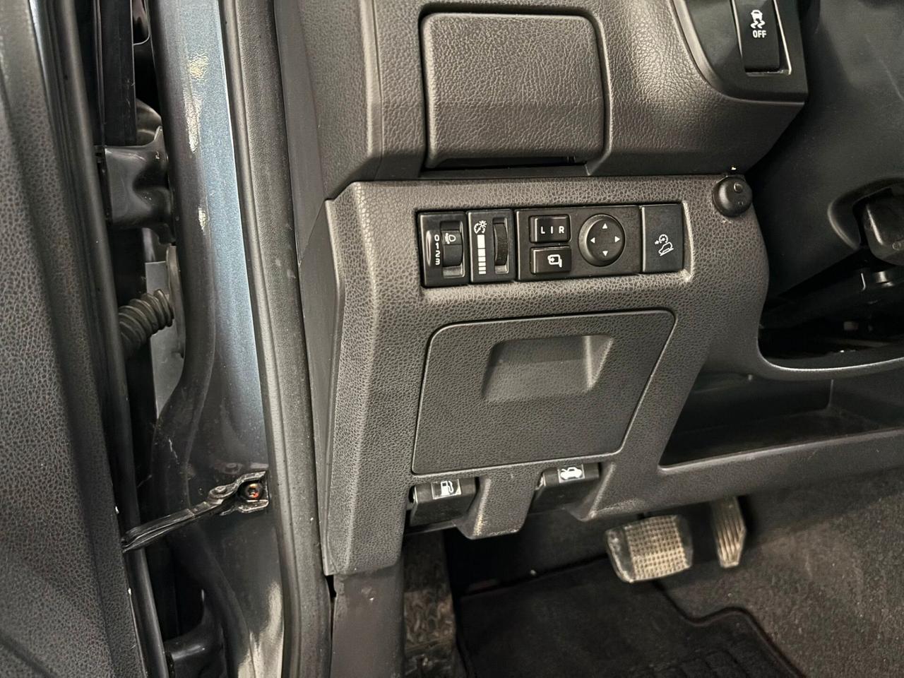 Isuzu D-Max 1.9 Crew Cab Solar 4WD A/C Aut.