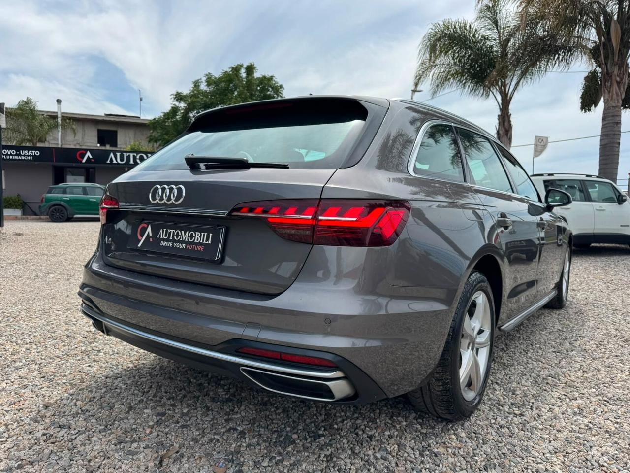 Audi A4 Avant 35 TDI/163 CV S tronic line edition