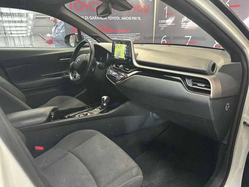 Toyota C-HR C-HR 1.8 Hybrid E-CVT Style