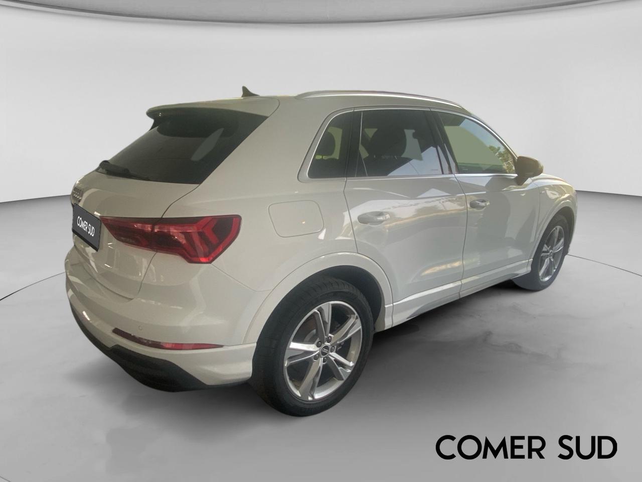AUDI Q3 II 2018 - Q3 45 1.4 tfsi e S Line Edition s-tronic