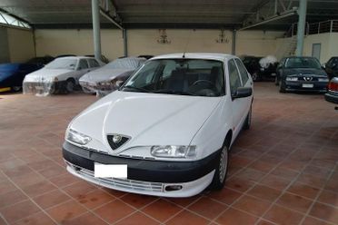 ALFA ROMEO 146 1.4i 16V T.S.