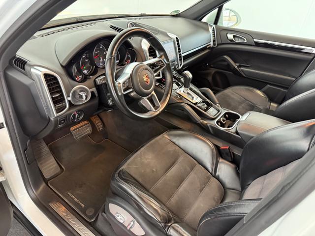 PORSCHE Cayenne 3.0 Diesel Platinum Edition TETTO APRIBILE / R21