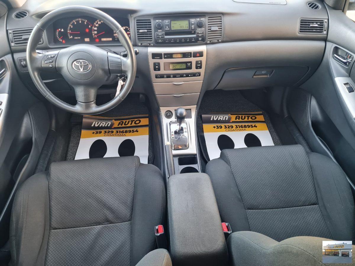 TOYOTA Corolla 1.4 D-4D M-MT-Automatica