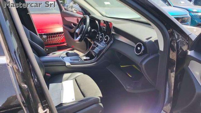 MERCEDES-BENZ GLC 220 GLC 2019 d Premium 4matic auto - FZ176HK