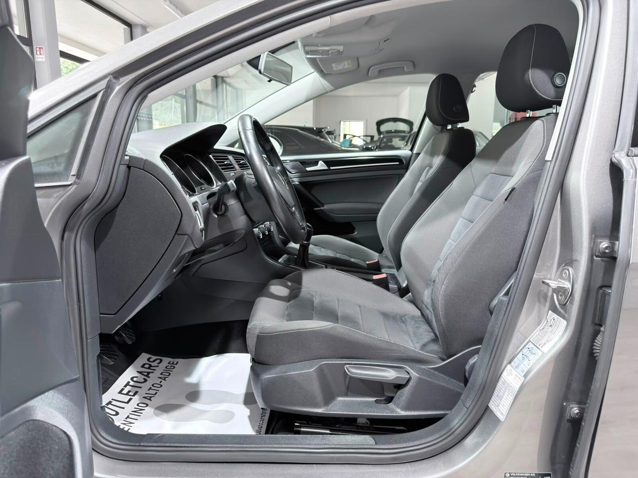 VOLKSWAGEN GOLF 1.6 TDI 105cv 4MOTION HIGHLINE