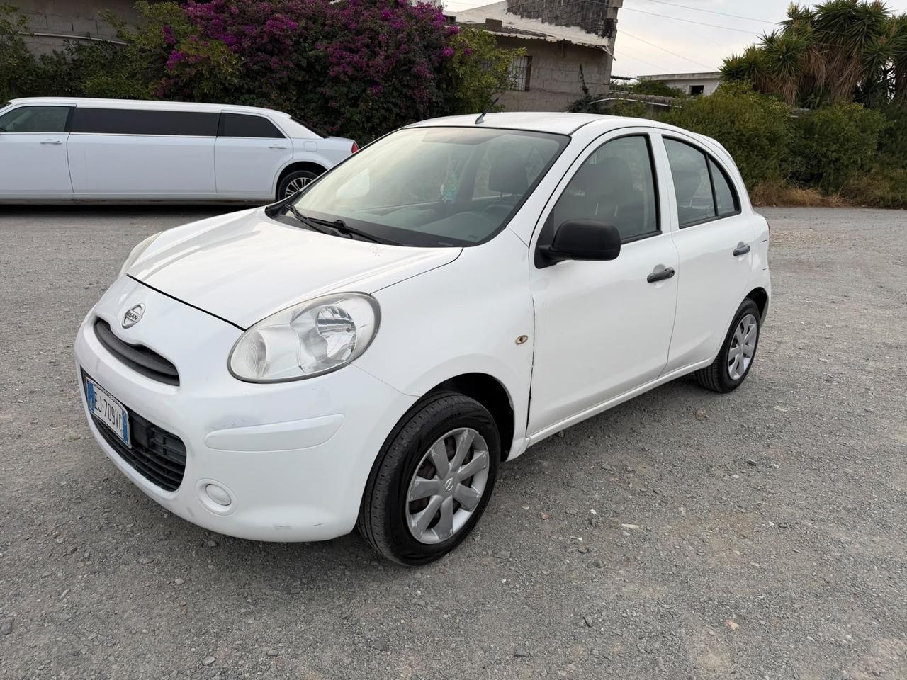 Nissan Micra 1.2 Benzina- Neopatentati- Clima