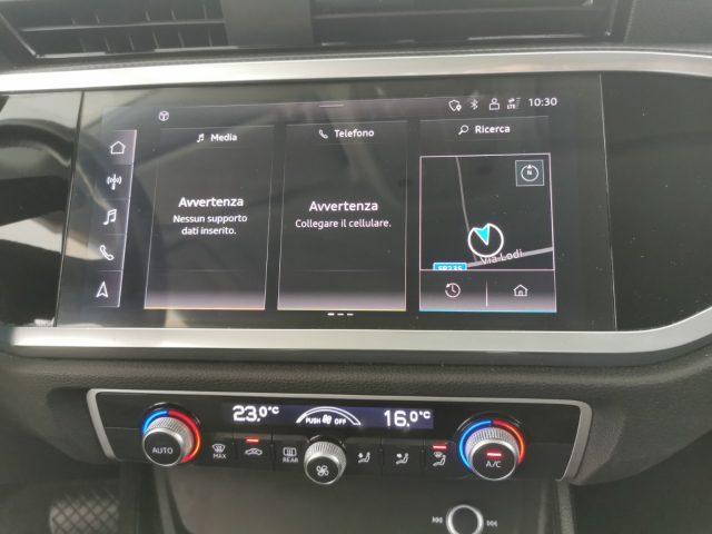 AUDI Q3 35 TDI S tronic Business